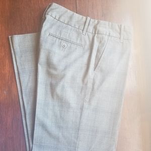 Gap the Trouser